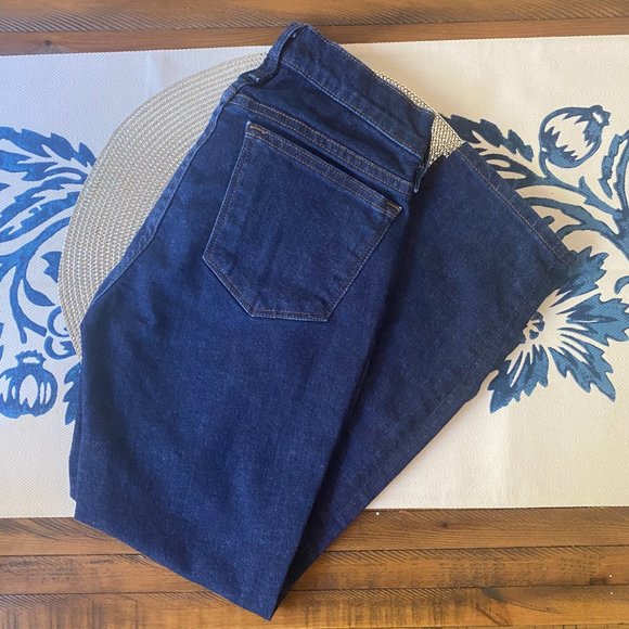 NWOT J.Crew Petite 8" Toothpick Classic Wash - 25P - Picture 5 of 8